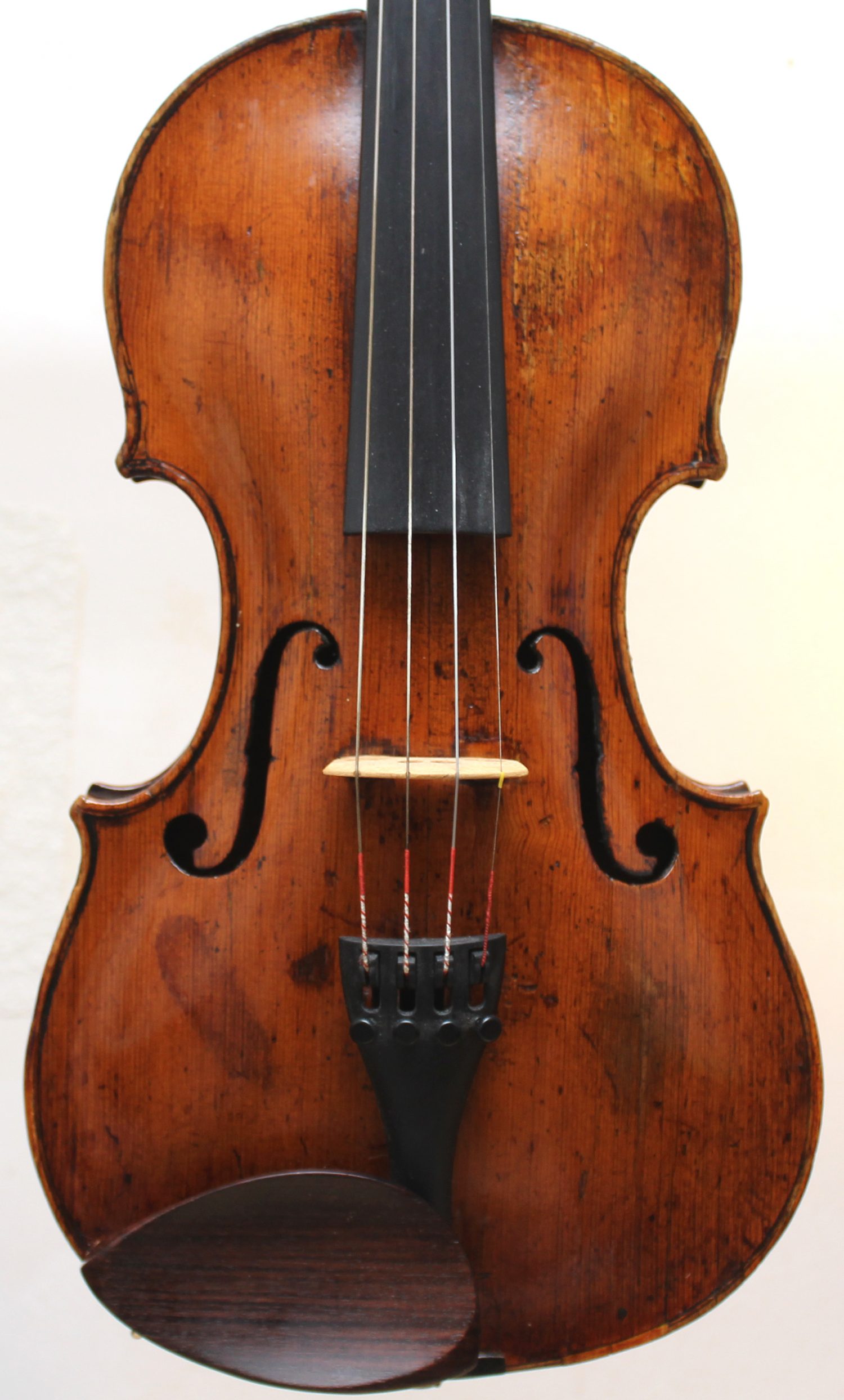 Fine English violin by Nathaniel Cross, Early 18th century